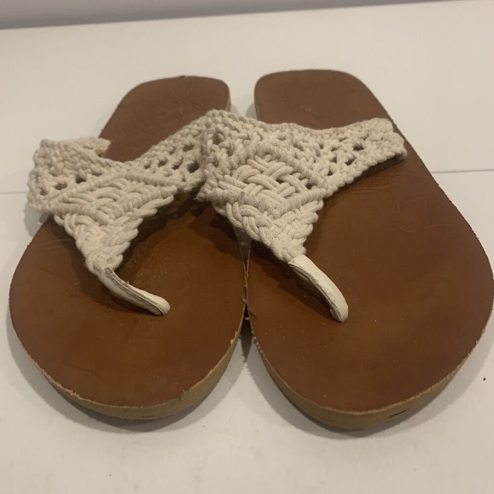 T-strap Sandals Thongs Flip Flop Flats Ivory White Macrame Womens Sz 9 - Picture 10 of 16